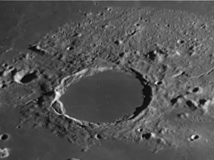 Кратер Платон (Plato)